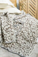 7 Katlı Müslin Tek Kişilik Yorgan – Leopar Desen - Görsel 4
