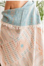Kilim Mirası Jakarlı Dokuma Müslin Çok Amaçlı Şal & Throw – Turkuaz - Görsel 2