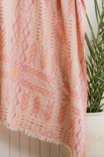 Kilim Mirası Jakarlı Dokuma Müslin Çok Amaçlı Şal & Throw - Turuncu - Görsel 4